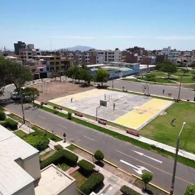 VENTA DE AMPLIO TERRENO EN URB. PATAZCA